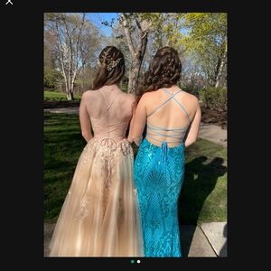 Elegant Lace-Up Gown in Teal